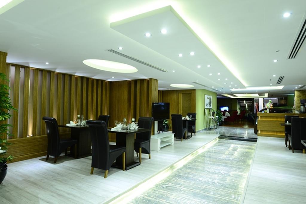 Obaer Hotel Riyad Extérieur photo
