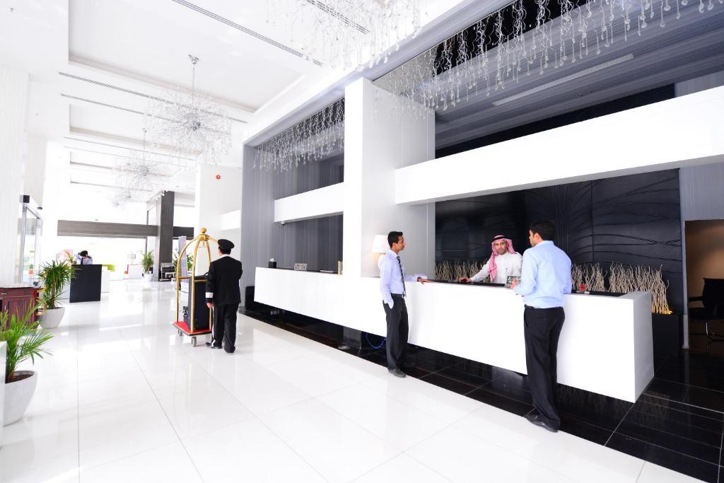 Obaer Hotel Riyad Extérieur photo