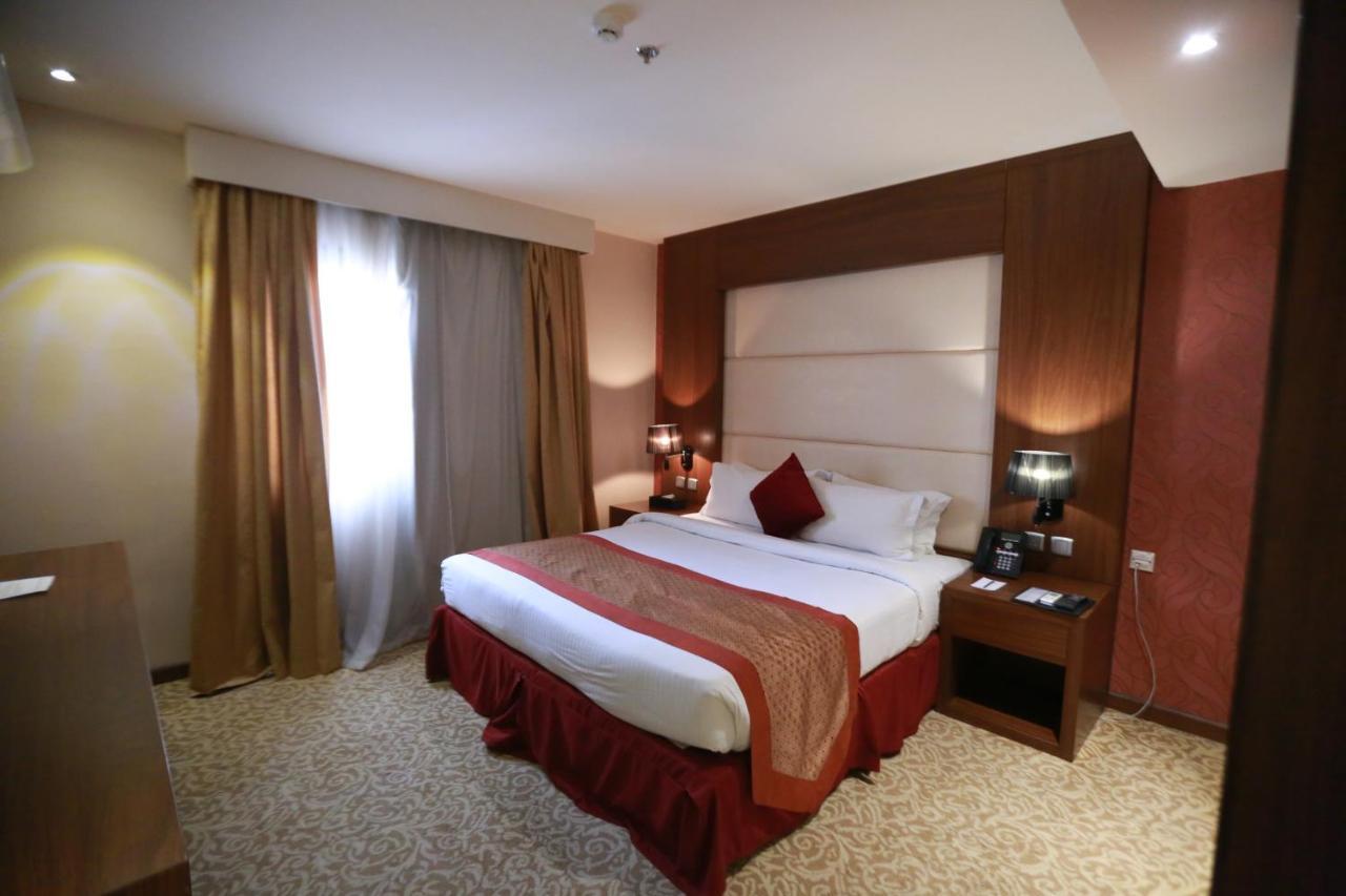 Obaer Hotel Riyad Extérieur photo
